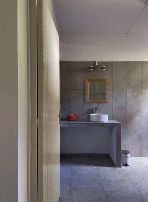 Spacieux Appartement A La Villa Montagne لو كاربيت المظهر الخارجي الصورة